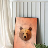 Plakat Niedźwiedź w Eleganckiej Ramce w Domu - Kolorowy Las: Sztuka Natury, Którą Docenią Miłośnicy Spokoju